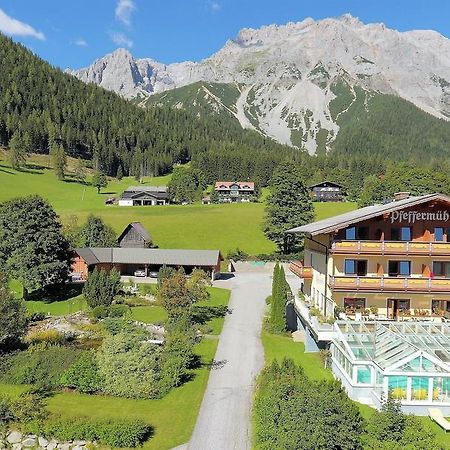 Aparthotel Pfeffermuehle ラムサウ・アム・ダッハシュタイン エクステリア 写真